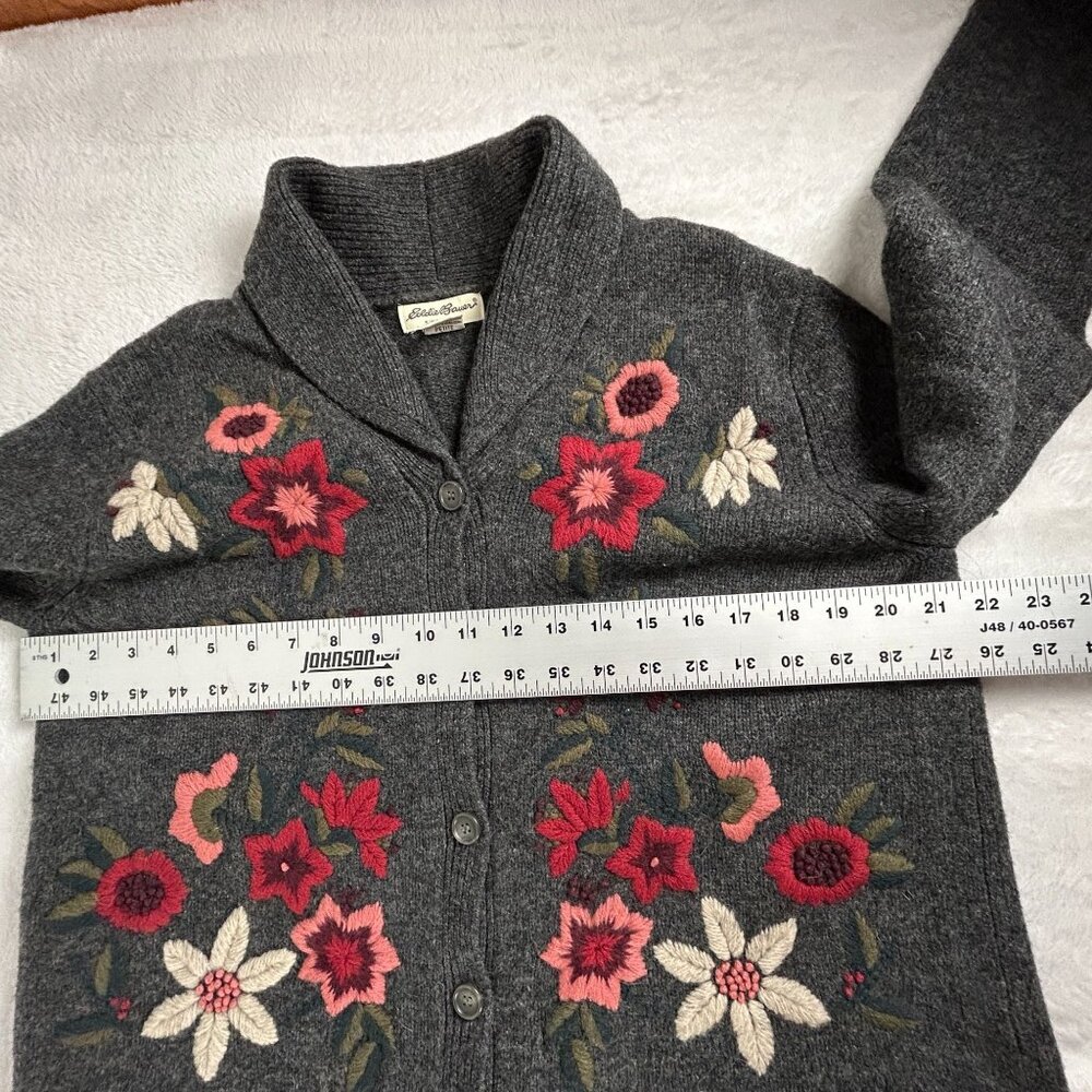 Vintage Eddie Bauer Women Lambswool Floral Embroidered Cardigan Sweater PXL Gray - Picture 7 of 9